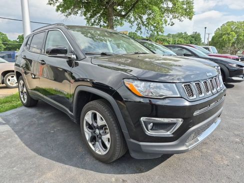 Used 2019 Jeep Compass Limited AWD/4WD image 1