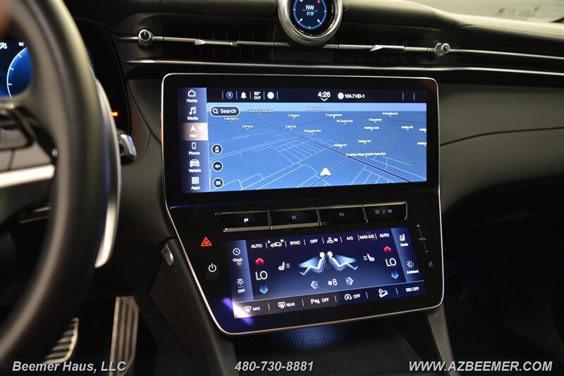 Used 2023 Maserati Grecale Modena AWD/4WD image 32