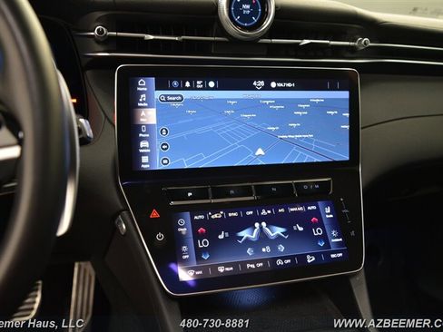 Used 2023 Maserati Grecale Modena AWD/4WD image 32