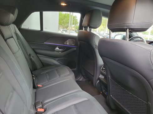 Used 2025 Mercedes-Benz GLE 53 AMG AMG GLE 53 image 12