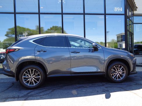 Used 2023 Lexus NX 350 AWD image 4
