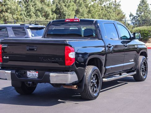 Certified 2020 Toyota Tundra SR5 w/ SR5 Upgrade Package AWD/4WD image 7