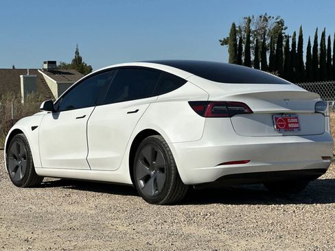 Used 2023 Tesla Model 3 Standard Range RWD image 7