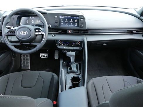 New 2026 Hyundai Elantra Sport image 21