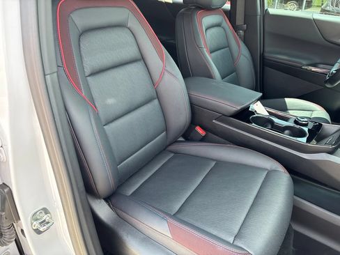 Used 2025 Chevrolet Equinox RS w/ Convenience Package III AWD/4WD image 56