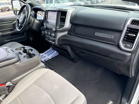Used 2024 RAM 2500 Big Horn AWD/4WD image 29