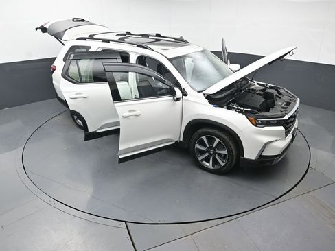 Certified 2023 Honda Pilot Touring image 57