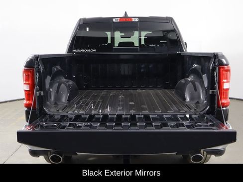 New 2026 RAM 1500 Big Horn AWD/4WD image 17