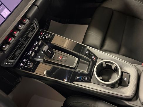 Used 2020 Porsche 911 Carrera S image 35