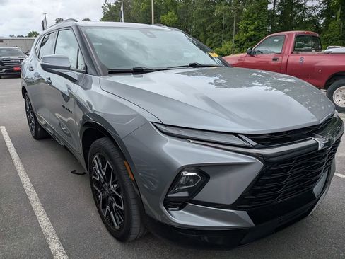 Used 2023 Chevrolet Blazer RS w/ Driver Confidence II Package FWD image 13