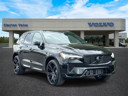 New 2026 Volvo XC60 T8 Ultra w/ Climate Package AWD/4WD image 1