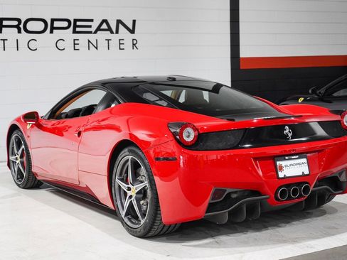 Used 2012 Ferrari 458 Italia image 36