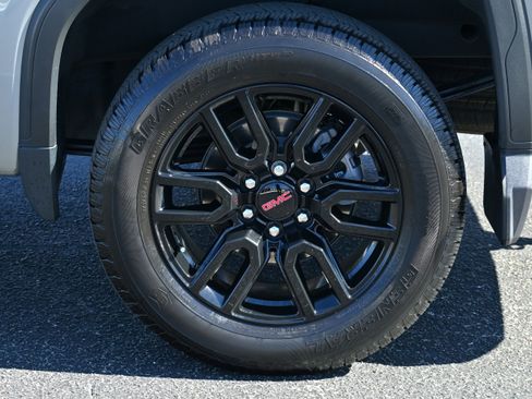 Used 2023 GMC Sierra 1500 Pro w/ Graphite Edition image 32