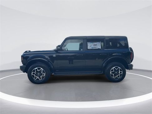 New 2025 Ford Bronco Outer Banks image 5