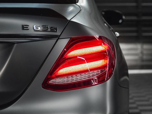 Used 2019 Mercedes-Benz E 63 AMG S image 28