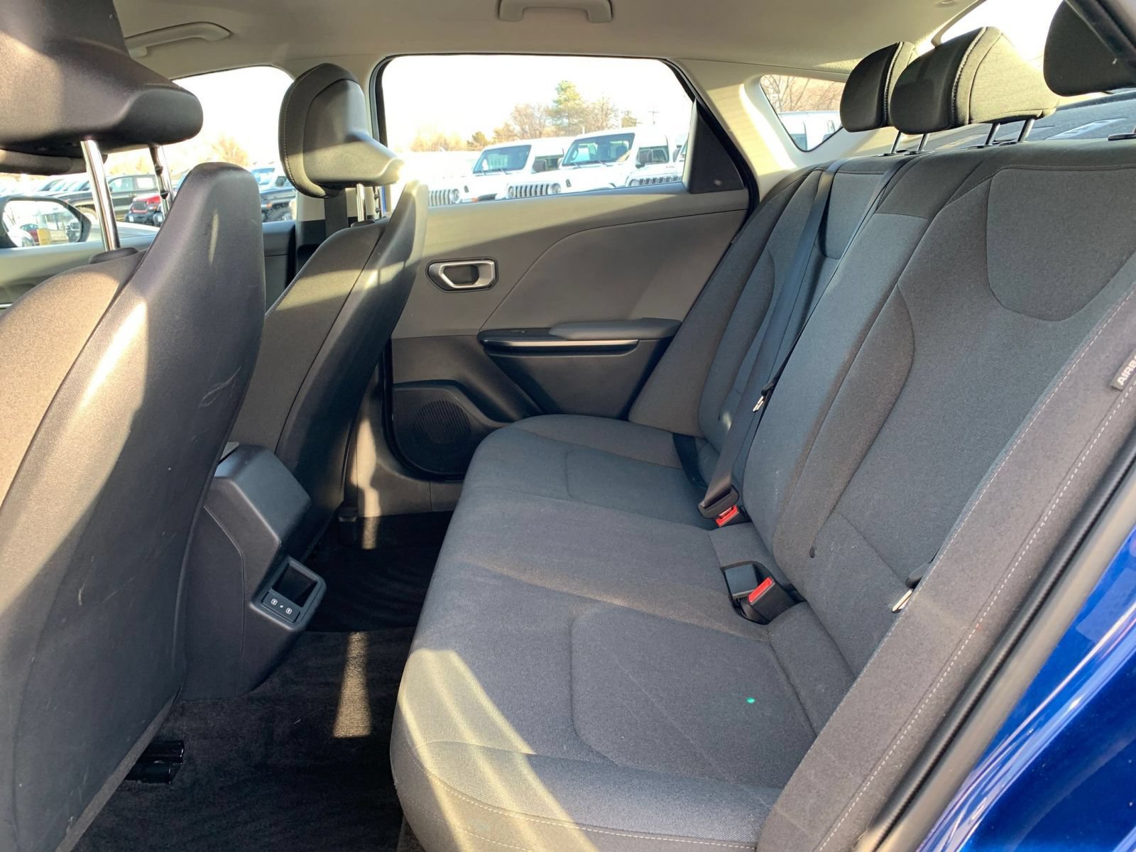 Used 2025 Kia K4 FWD image 24