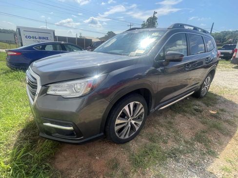 Used 2020 Subaru Ascent Limited w/ Popular Package #3 AWD/4WD image 10