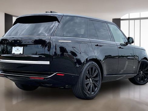Used 2023 Land Rover Range Rover Autobiography AWD/4WD image 2