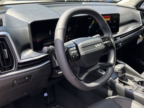 New 2026 Kia Sorento S w/ S Panoramic Sunroof Package FWD image 21