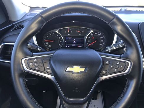 Used 2023 Chevrolet Equinox LT FWD image 14