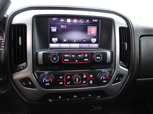 Used 2015 GMC Sierra 1500 SLE w/ SLE Value Package image 11