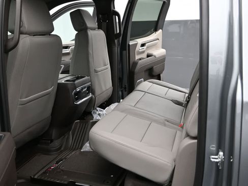 New 2026 GMC Sierra 1500 SLT w/ SLT Premium Plus Package AWD/4WD image 16