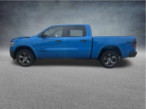 Used 2023 RAM 1500 Big Horn AWD/4WD image 7