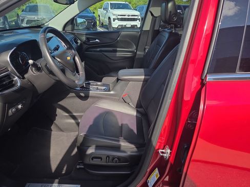 Certified 2018 Chevrolet Equinox Premier FWD image 26