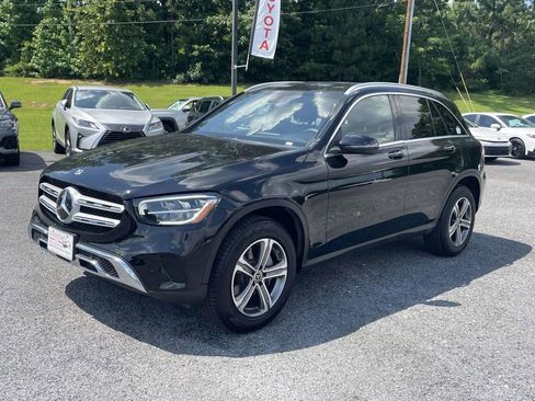 Used 2021 Mercedes-Benz GLC 300 4MATIC image 5