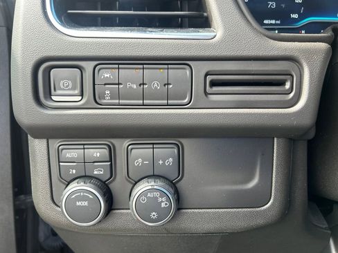 Used 2023 Chevrolet Tahoe RST AWD/4WD image 21