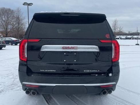 Used 2022 GMC Yukon Denali image 4