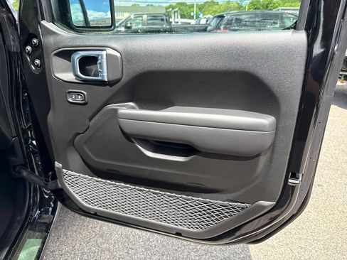 New 2026 Jeep Wrangler Unlimited Sport AWD/4WD image 26