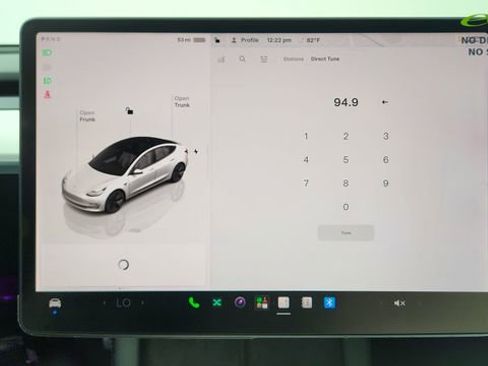Used 2022 Tesla Model 3 Long Range AWD/4WD image 46