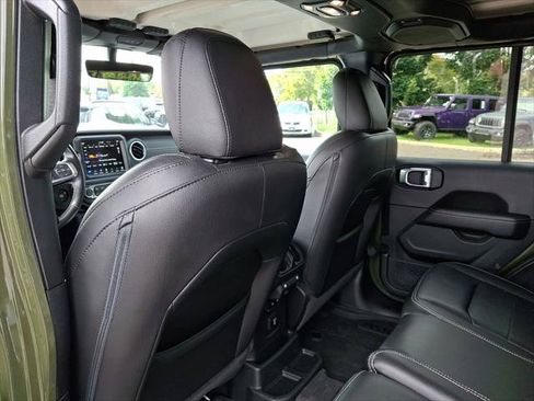 Certified 2023 Jeep Wrangler Unlimited Sahara w/ LED Lighting Group AWD/4WD image 21