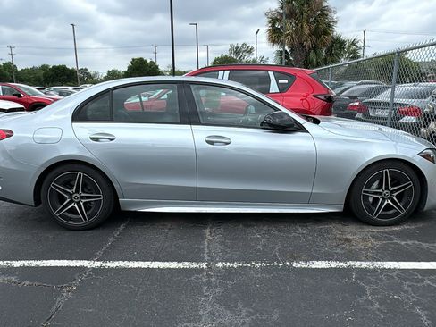 Used 2022 Mercedes-Benz C 300 4MATIC Sedan image 4