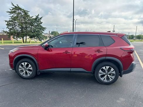 Used 2023 Nissan Rogue SV FWD image 6