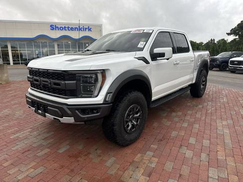 Used 2022 Ford F150 Raptor w/ Raptor 37 Performance Package AWD/4WD image 4