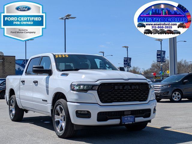 Used 2025 RAM 1500 Tradesman AWD/4WD image 1