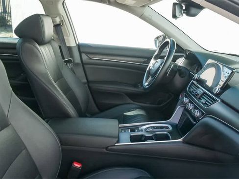 Used 2019 Honda Accord EX-L image 15