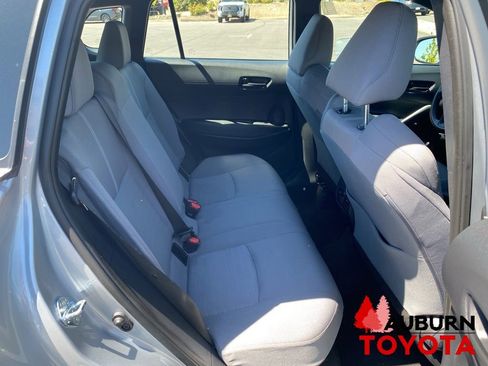 Used 2025 Toyota Corolla Cross AWD Hybrid image 14