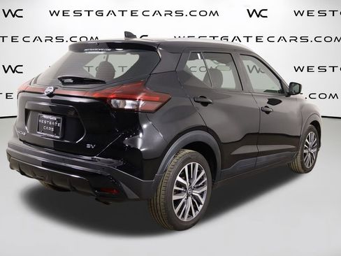 Used 2021 Nissan Kicks SV image 43