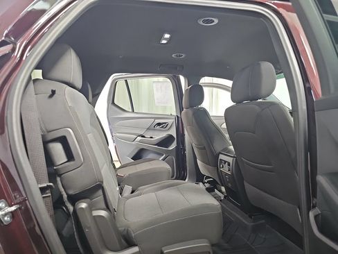 Certified 2023 Chevrolet Traverse LT FWD image 14