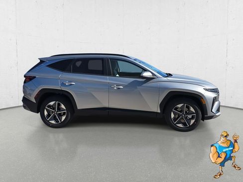 Certified 2026 Hyundai Tucson SEL FWD image 4