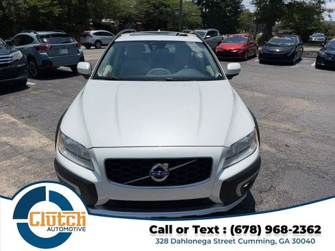 Used 2014 Volvo XC70 3.2 AWD/4WD image 2