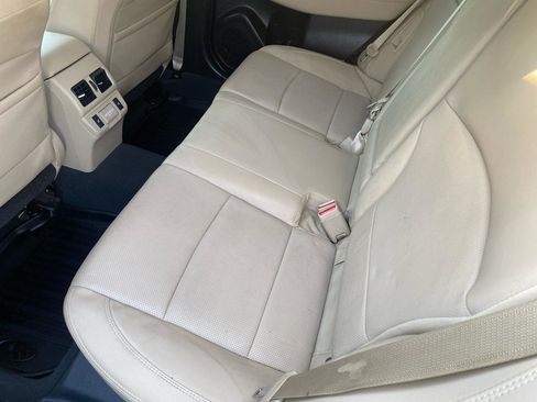 Used 2018 Subaru Outback 2.5i Limited image 12