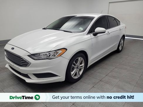 Used 2018 Ford Fusion SE w/ Fusion SE Technology Package FWD image 1