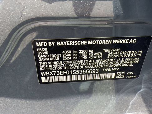 Used 2025 BMW X2 xDrive28i AWD/4WD image 23