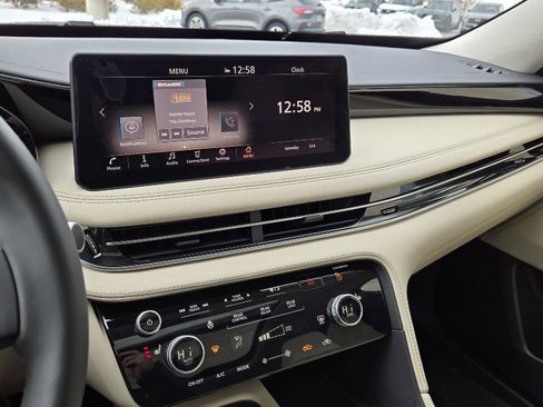 Certified 2025 INFINITI QX60 Pure image 31