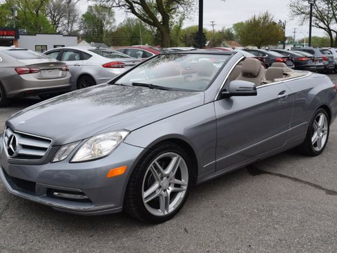 Used 2011 Mercedes-Benz E 350 Cabriolet image 10