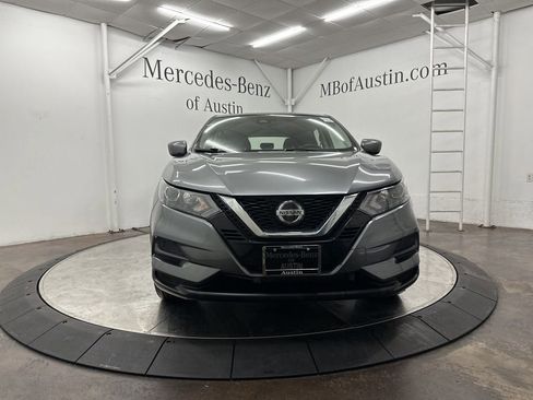 Used 2021 Nissan Rogue Sport S FWD image 2